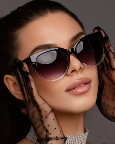 2025 NEW Trendy and Fashionable Cat Eye Large Frame Gradient Sunglasses for Men and Women